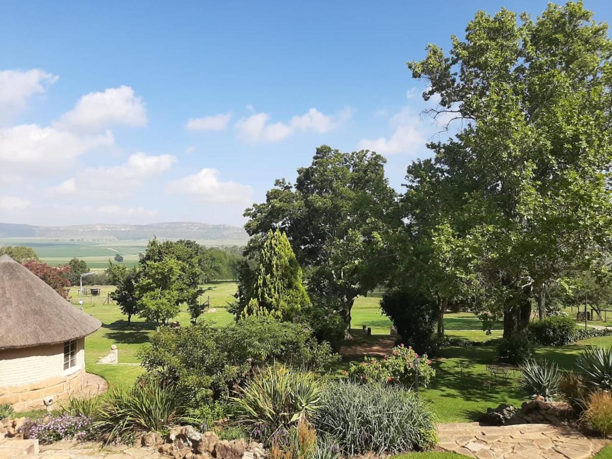 Hotel Imla Guest Farm Ficksburg Exterior foto